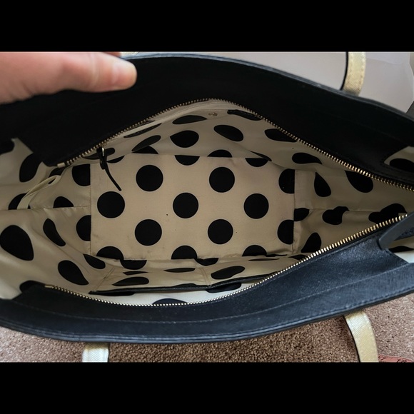 Kate Spade Black & Gold Elegant Tote - Picture 5 of 10
